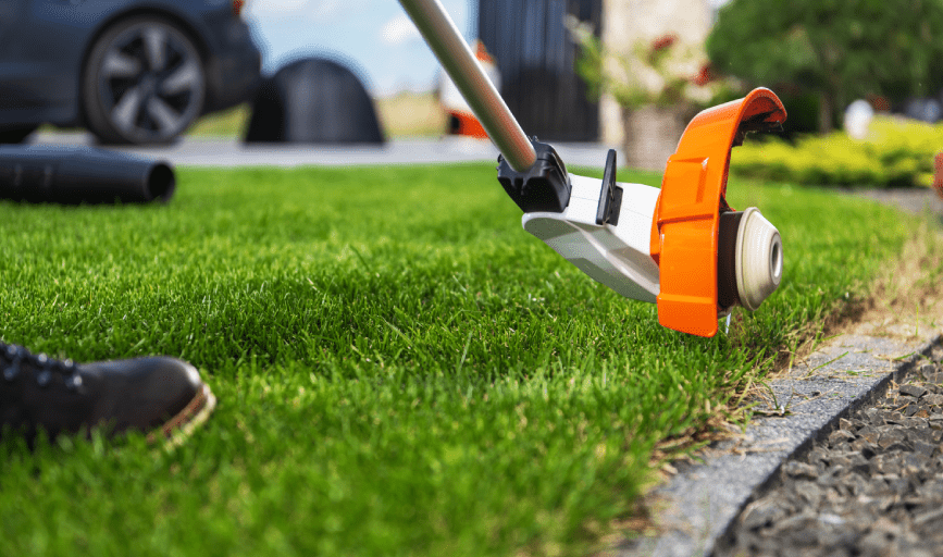 LAWN EDGING